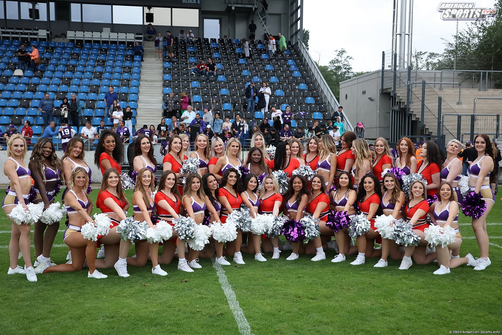 ELF: Die Cheerleader beim Spiel Galaxy vs Centurions am 01.07.2023