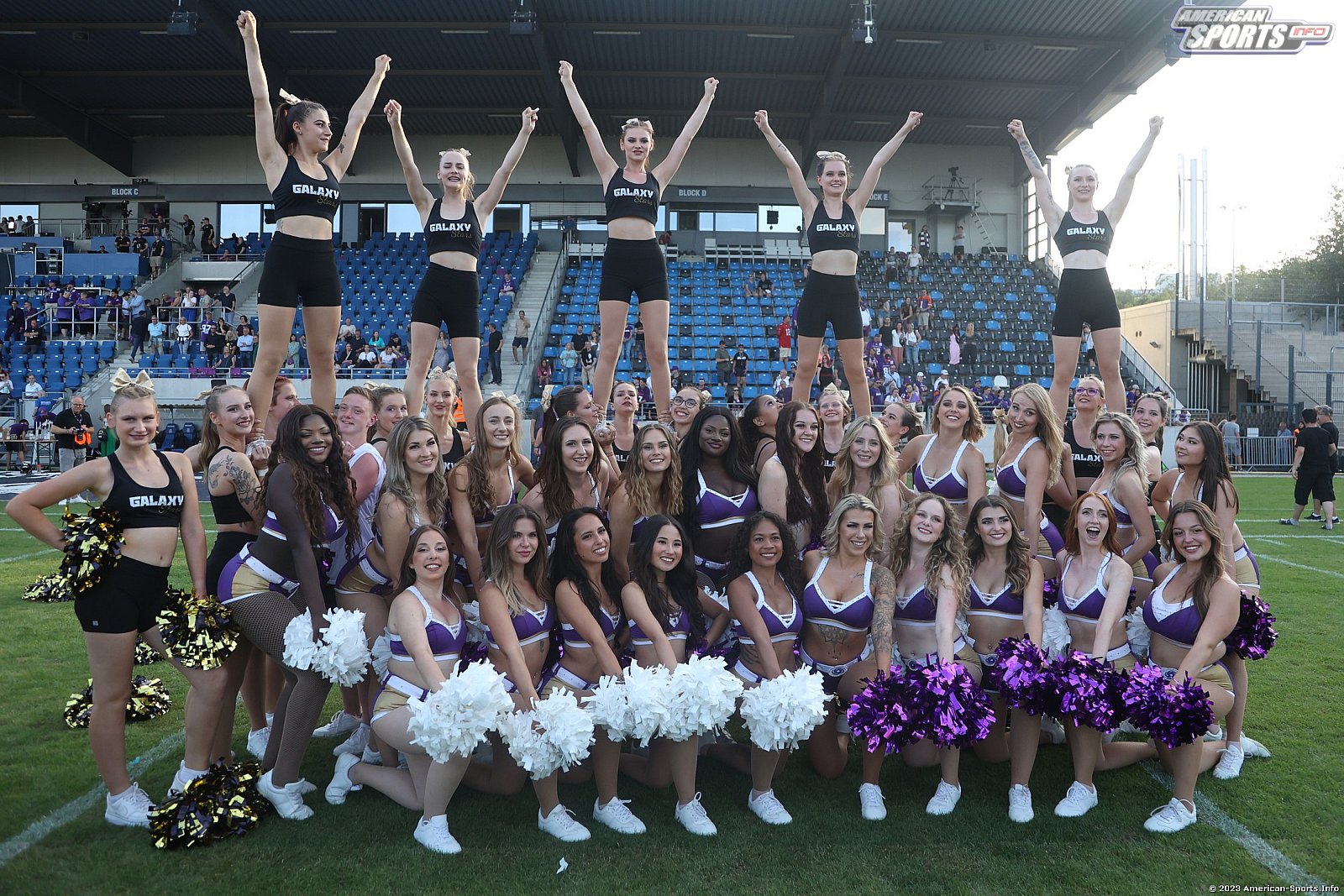 Die Cheerleader beim Spiel Frankfurt Galaxy vs Hamburg Seadevils am 16.07.2023