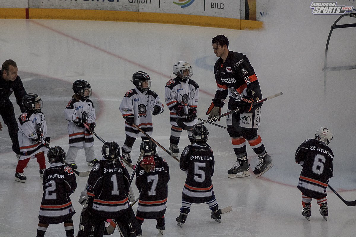 DEL2: Löwen Frankfurt vs. Bayreuth Tigers 10:4 21.10.2018