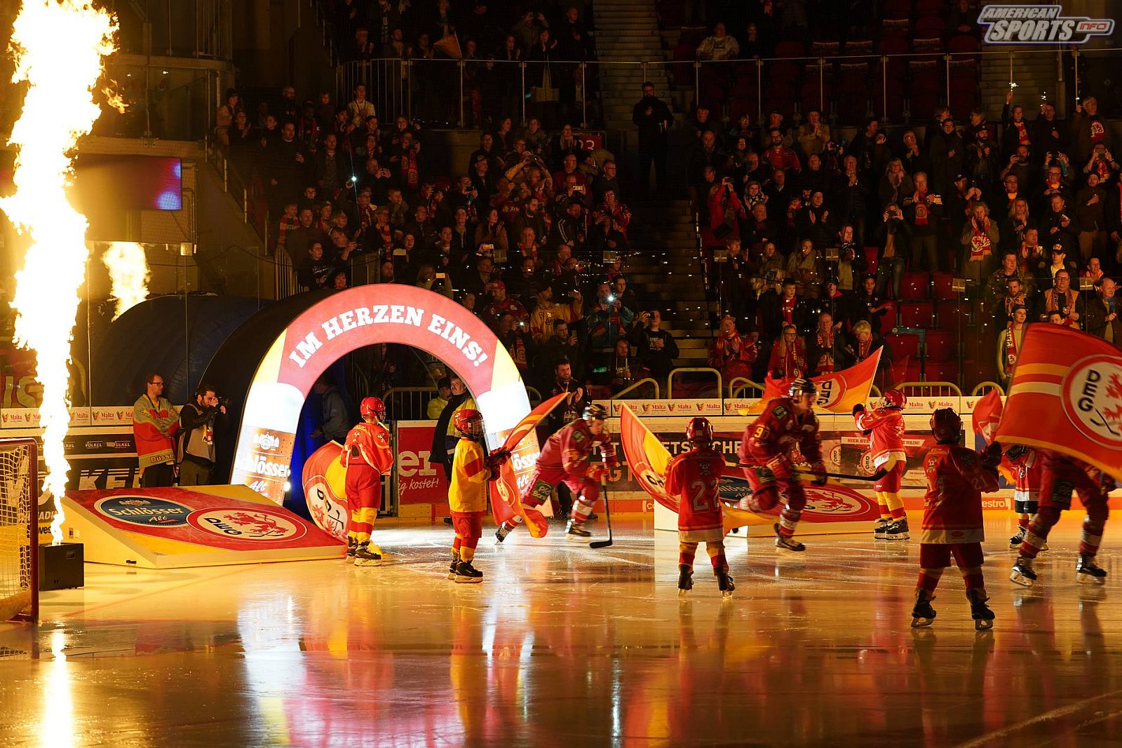 DEL Playoffs Spiel 2: Düsseldorfer EG vs Augsburg Panther 4:1 15.03.2019