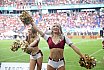 Die Rhein Fire Pyromaniacs und die Frankfurt Galaxy Dancers beim Halbfinale in Duisburg am 17.09.2023