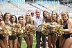Die Rhein Fire Pyromaniacs und die Frankfurt Galaxy Dancers beim Halbfinale in Duisburg am 17.09.2023