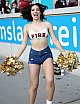 ELF: Die Pyromaniacs Cheerleader beim Spiel Rhein Fire vs Hamburg SeaDevils am 15.06.2025