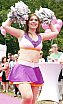 Die Frankfurt Universe Cheerleader bei der Oldtimer Ausstellung in Frankfurt H&ouml;chst 07.07.2019