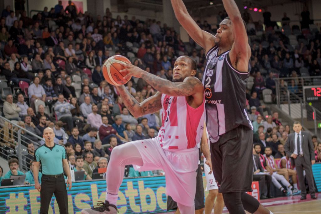 Basketball Champions League: Telekom Baskets Bonn vs PAOK Thessaloniki 94:77 18.12.2018